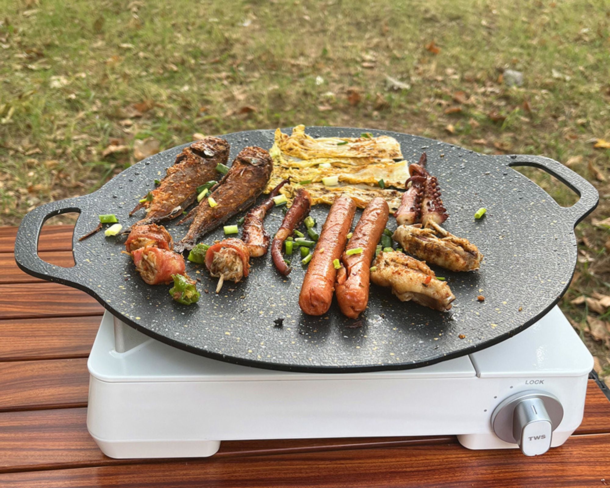 Corix - Korean Grill Pan (+ 1 FREE Kitchen Tongs)