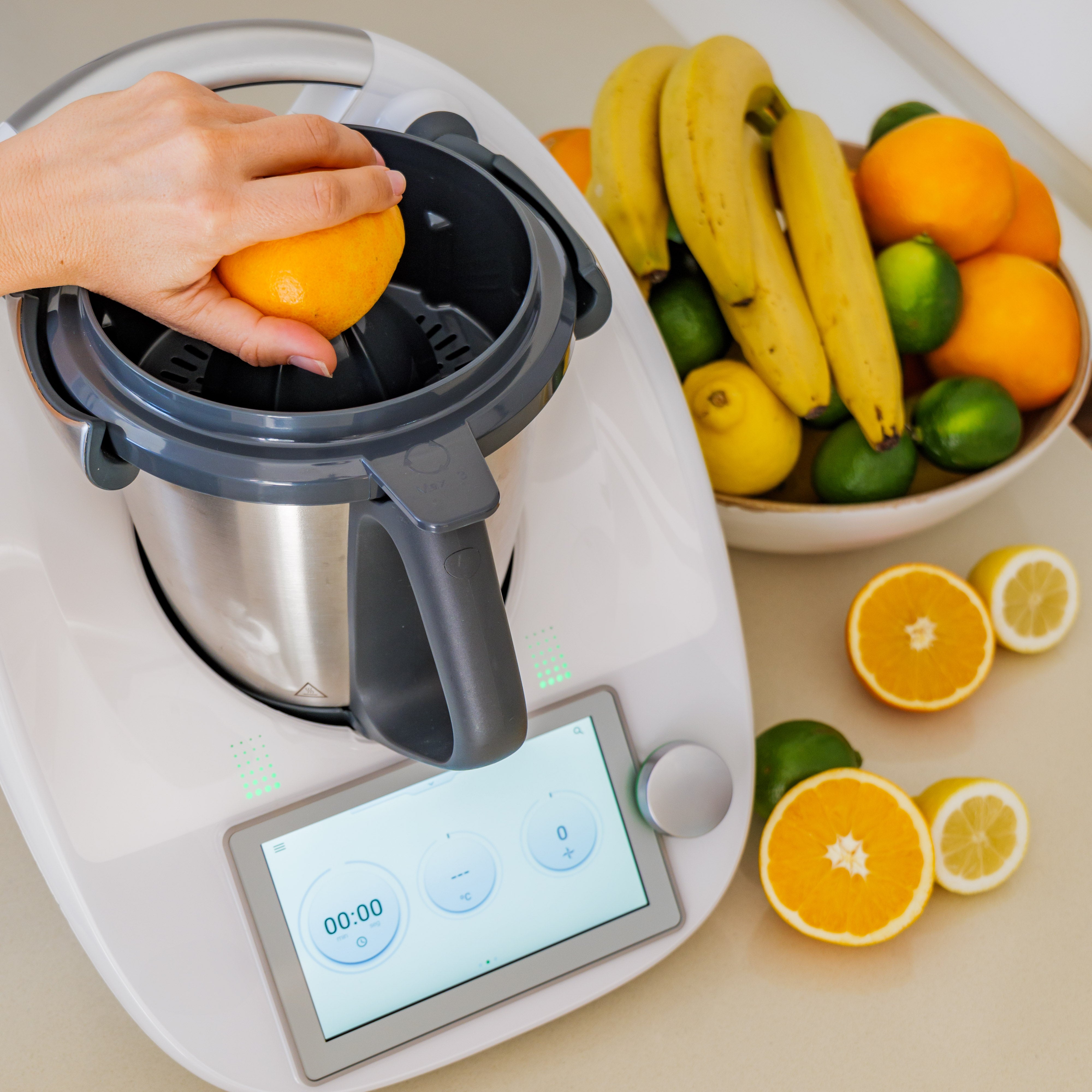 Pressix - Citrus Juicer for Thermomix (+ 2 FREE Accessories)