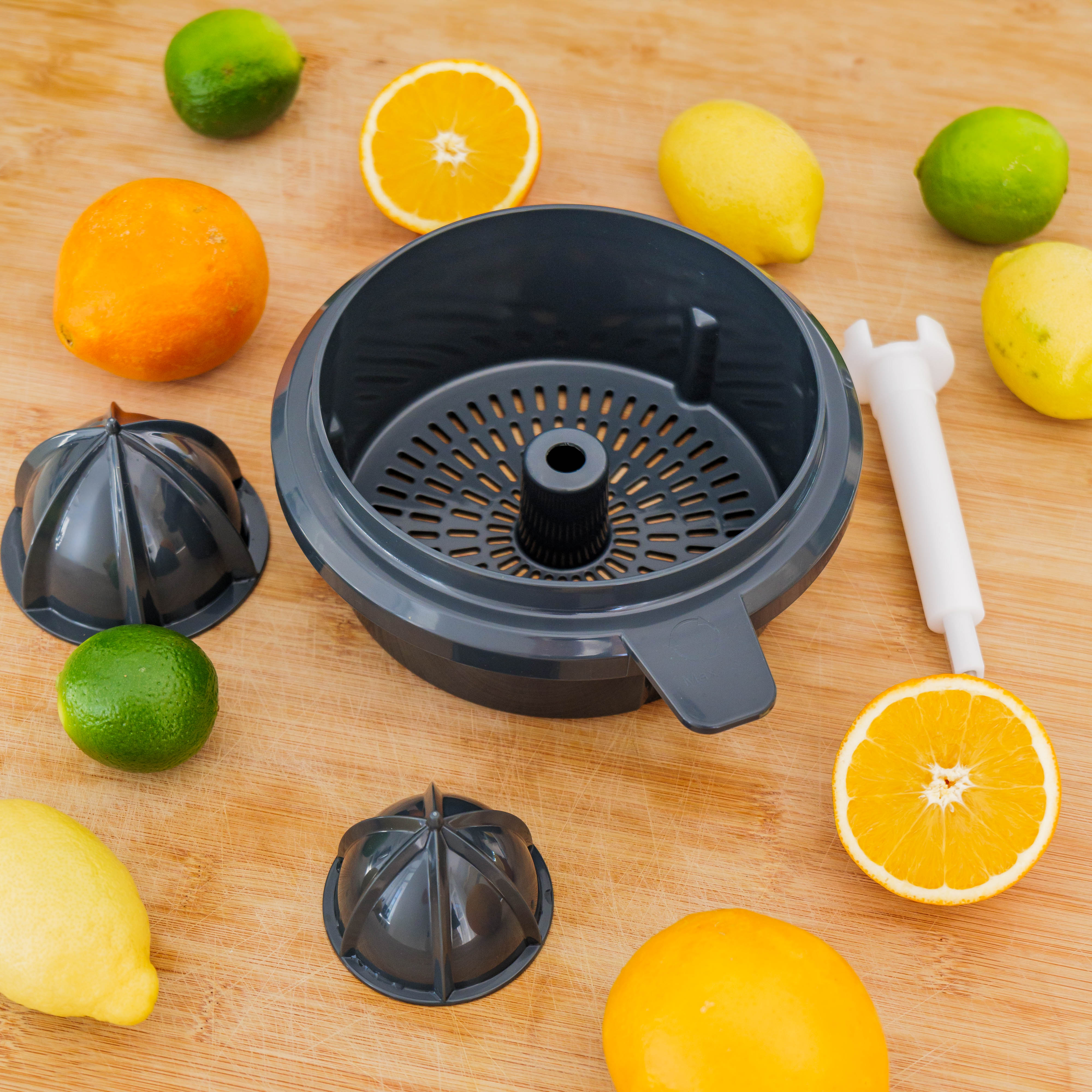 Pressix - Citrus Juicer for Thermomix (+ 2 FREE Accessories)