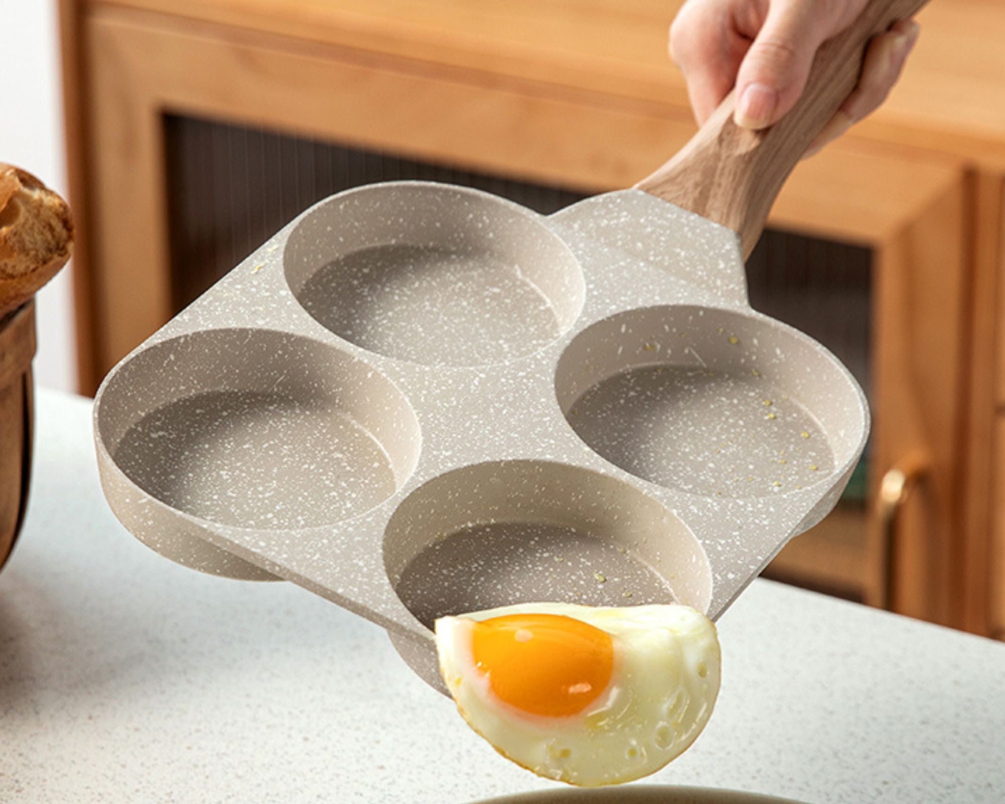 Polix - 4-Mould Frying Pan (+ 2 FREE Utensils)